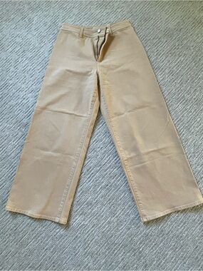 Universal Thread Tan Ankle Wide-Leg Jeans